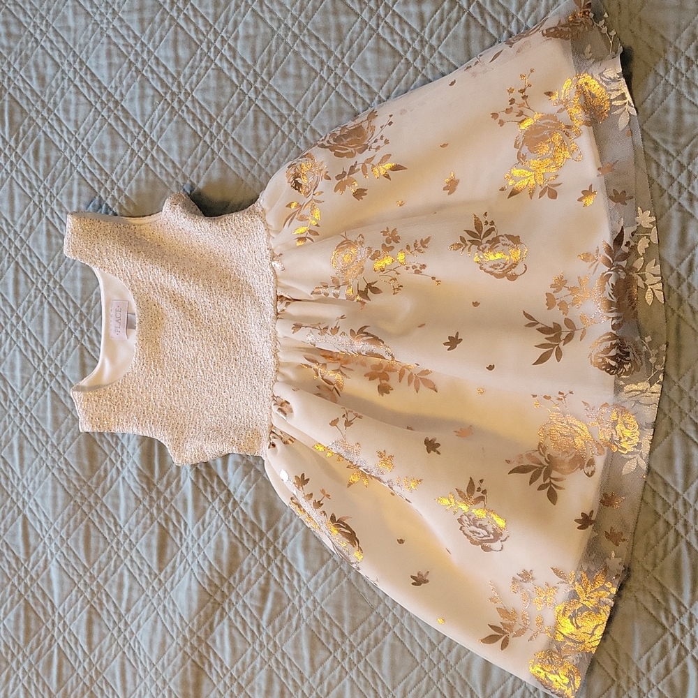 Girls dress size 5/6